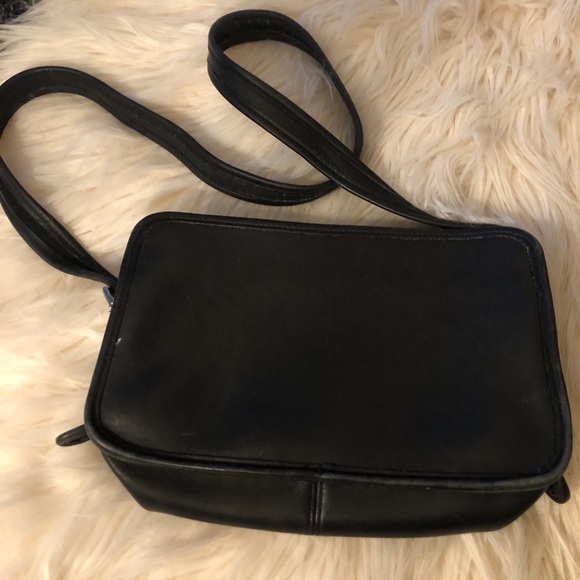 Auth Coach Leather Bag - Picture 3 of 8